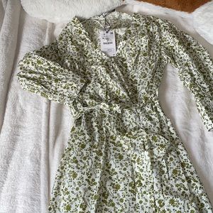 Floral summer dress size M never worn ZARA